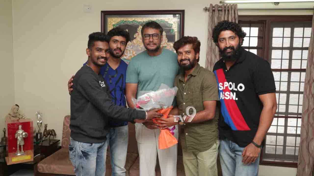 ‘ಭಗವಾನ್ ಶ್ರೀಕೃಷ್ಣ ಪರಮಾತ್ಮ’ನಿಗೆ ಜನ್ಮಾಷ್ಟಮಿ ದಿನ ಸಾರಥಿಯ ಶುಭ ಹಾರೈಕೆ! ‘ಭಗವಾನ್ ಶ್ರೀಕೃಷ್ಣ ಪರಮಾತ್ಮ’ನಿಗೆ ಜನ್ಮಾಷ್ಟಮಿ ದಿನ ಸಾರಥಿಯ ಶುಭ ಹಾರೈಕೆ!