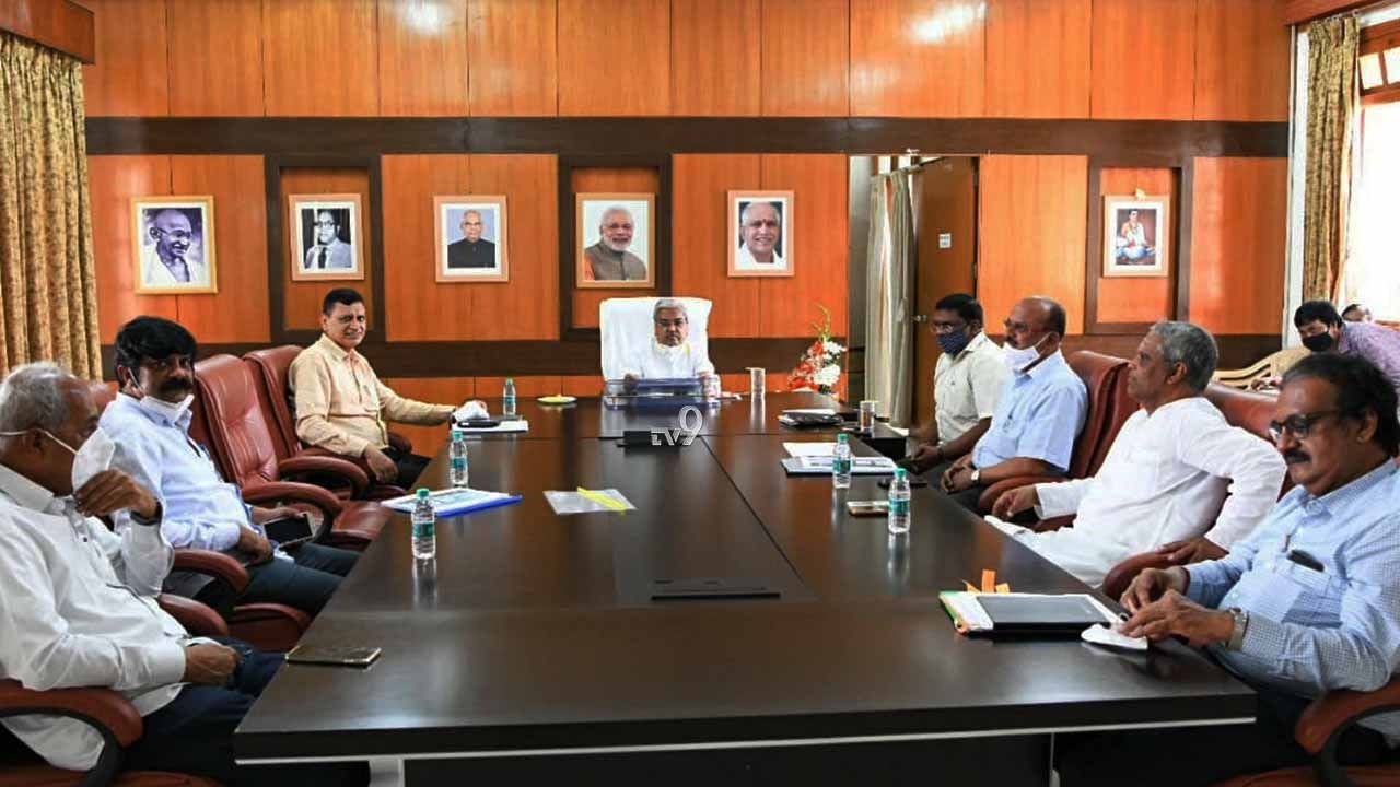 ಬೆಂಗಳೂರಲ್ಲಿ ತಲೆಯತ್ತಲಿದೆ 25 ಮಹಡಿಗಳ ಹೊಸ ಟ್ವಿನ್ ಟವರ್ ಬೆಂಗಳೂರಲ್ಲಿ ತಲೆಯತ್ತಲಿದೆ 25 ಮಹಡಿಗಳ ಹೊಸ ಟ್ವಿನ್ ಟವರ್
