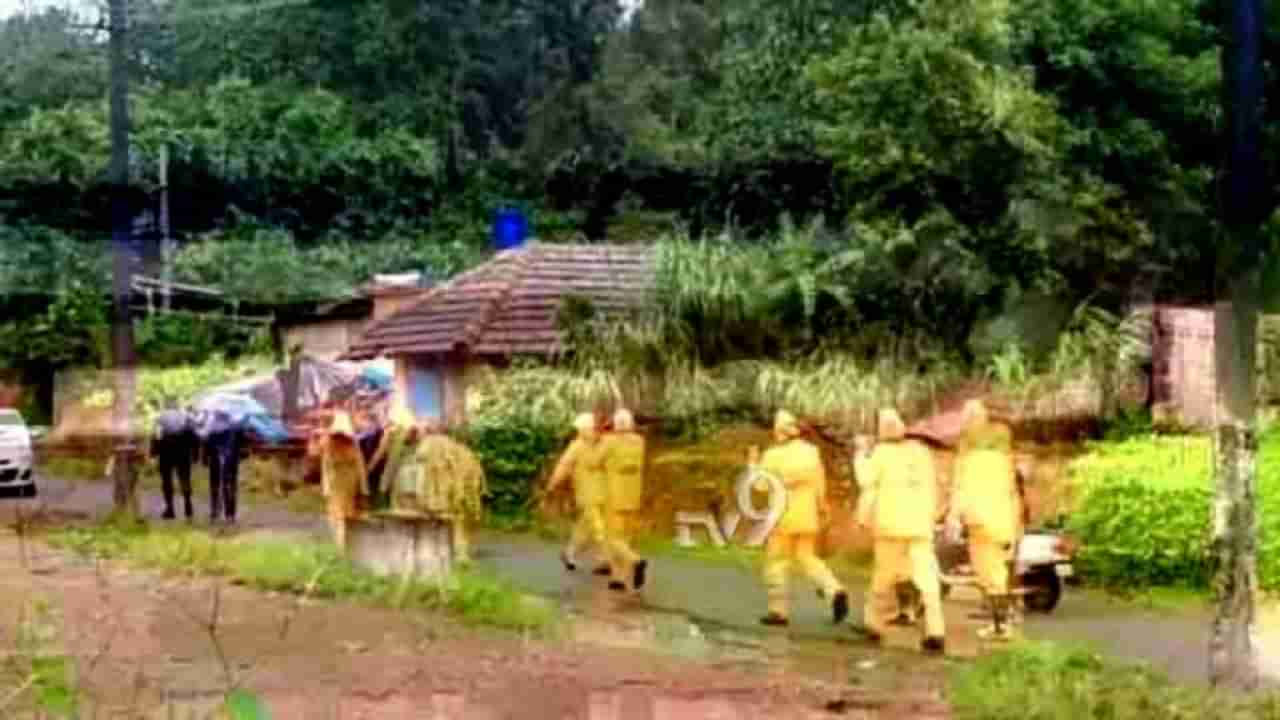 ನಾರಾಯಣ ಆಚಾರ್ ಮನೆಯಲ್ಲಿ ನಾಣ್ಯಗಳ ರಾಶಿ, 100 ಎಕರೆ ಕಾಫಿ ತೋಟದ ಬಗ್ಗೆ ಗುಸು ಗುಸು ಚರ್ಚೆ