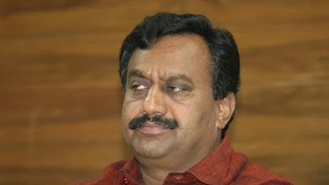 ‘ಈ ಗಲಭೆ ನಡೆಸಲು PFI ಮತ್ತು SDPI ಸಂಘಟನೆಗಳ ಮುಖಂಡರು ಕುಮ್ಮಕ್ಕು ನೀಡಿದ್ದಾರೆ’ ‘ಈ ಗಲಭೆ ನಡೆಸಲು PFI ಮತ್ತು SDPI ಸಂಘಟನೆಗಳ ಮುಖಂಡರು ಕುಮ್ಮಕ್ಕು ನೀಡಿದ್ದಾರೆ’