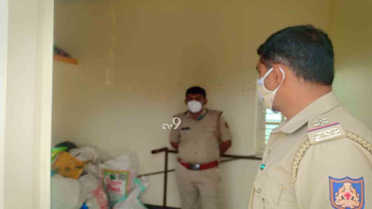 ಮಗನ ಮಾನಸಿಕ ಕಾಯಿಲೆಯಿಂದ ನೊಂದು ಹೋಗಿದ್ದ ತಾಯಿ ಮಾಡಿದ್ದೇನು ಗೊತ್ತಾ? ಮಗನ ಮಾನಸಿಕ ಕಾಯಿಲೆಯಿಂದ ನೊಂದು ಹೋಗಿದ್ದ ತಾಯಿ ಮಾಡಿದ್ದೇನು ಗೊತ್ತಾ?