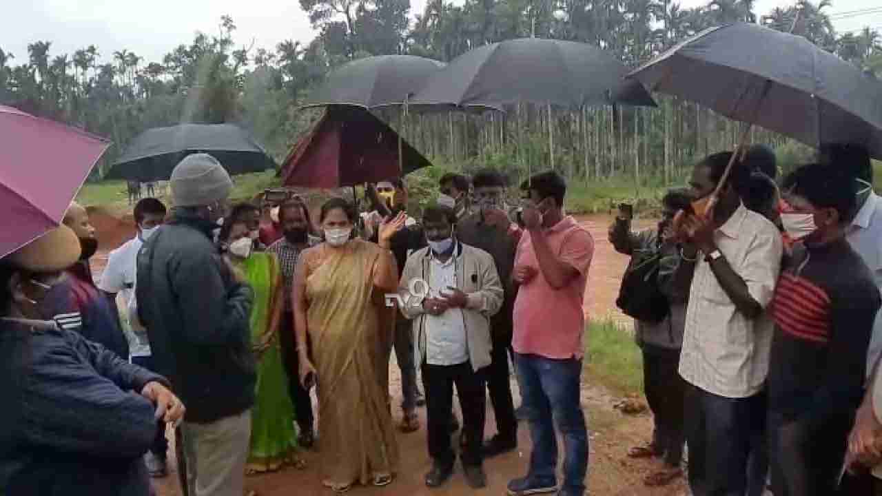 ಜನಪ್ರತಿನಿಧಿಗಳಿಗೆ ಕ್ಲಾಸ್ ತೆಗೆದುಕೊಂಡ ಗ್ರಾಮಸ್ಥರಿಗೆ ಕೊನೆಗೂ ಸಿಕ್ತು ತಾತ್ಕಾಲಿಕ ರಿಲೀಫ್, ಎಲ್ಲಿ?