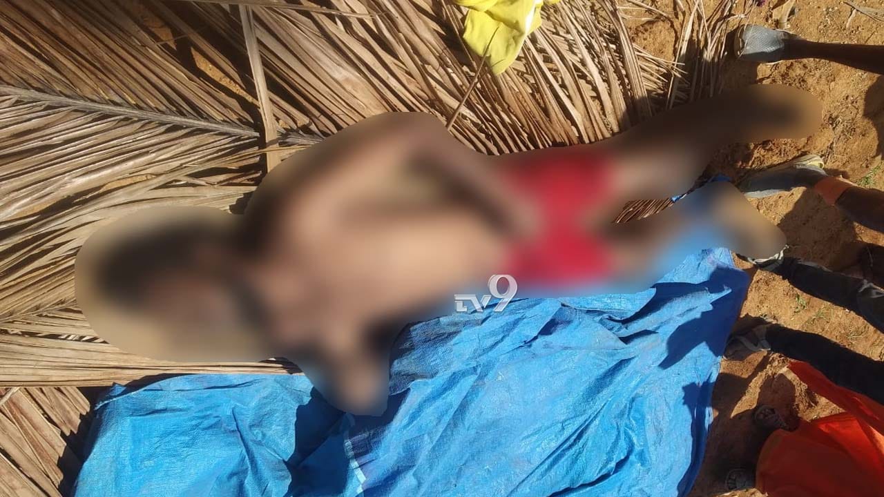 ಬಾವಿಯಲ್ಲಿ ಈಜಲು ಹೋದ ಯುವಕ ನೀರು ಪಾಲು ಬಾವಿಯಲ್ಲಿ ಈಜಲು ಹೋದ ಯುವಕ ನೀರು ಪಾಲು