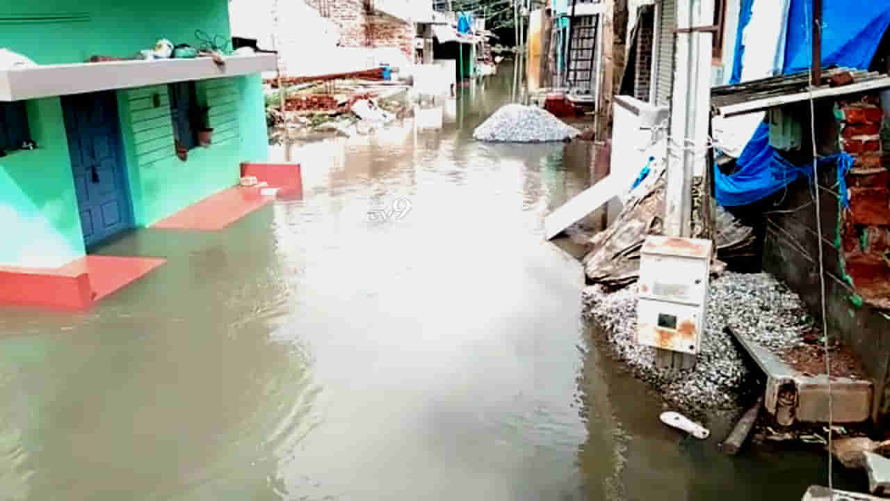 ಕಬಿನಿಯಿಂದ ನೀರು ರಿಲೀಸ್, ನಂಜನಗೂಡಿನಲ್ಲಿ ಮನೆಗಳು ಜಲಾವೃತ