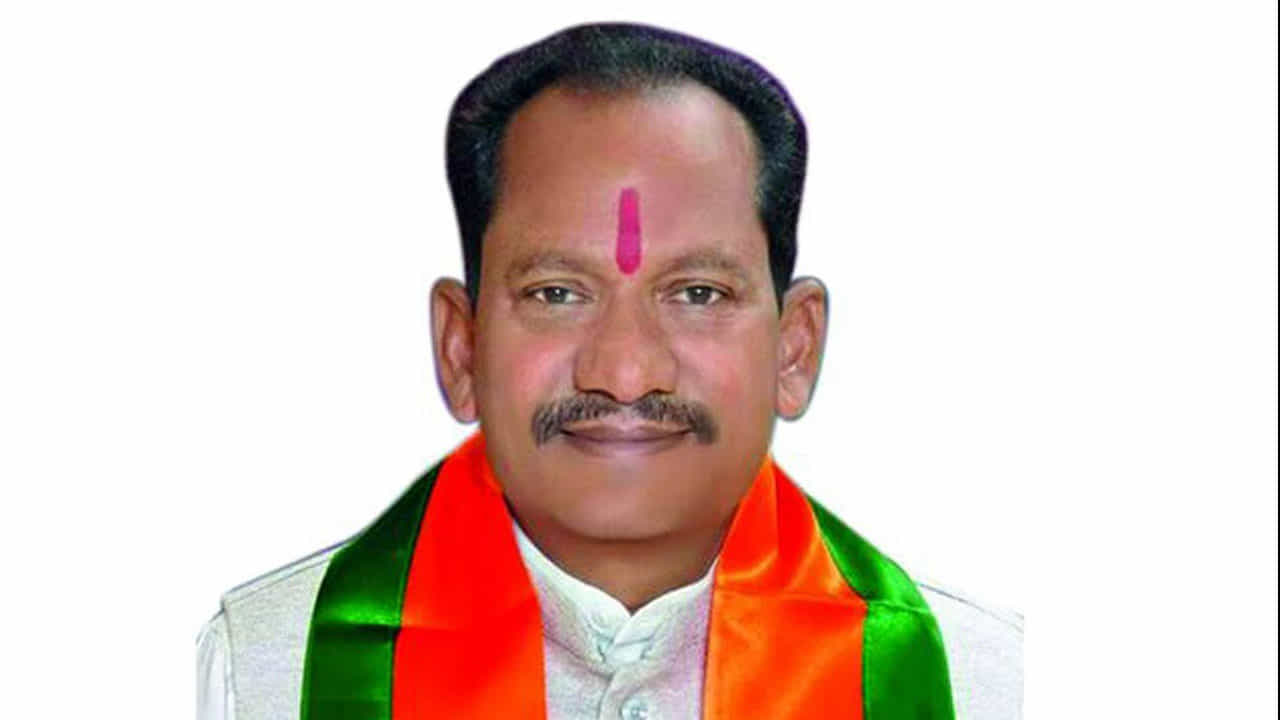 MSIL ಮದ್ಯ ಮಳಿಗೆಯಲ್ಲಿ ಉದ್ಯೋಗಕ್ಕೆ ಸಚಿವರ ಶಿಫಾರಸ್ಸು ಪತ್ರ! ಹೈಕೋರ್ಟ್ ಹೇಳಿದ್ದೇನು? MSIL ಮದ್ಯ ಮಳಿಗೆಯಲ್ಲಿ ಉದ್ಯೋಗಕ್ಕೆ ಸಚಿವರ ಶಿಫಾರಸ್ಸು ಪತ್ರ! ಹೈಕೋರ್ಟ್ ಹೇಳಿದ್ದೇನು?