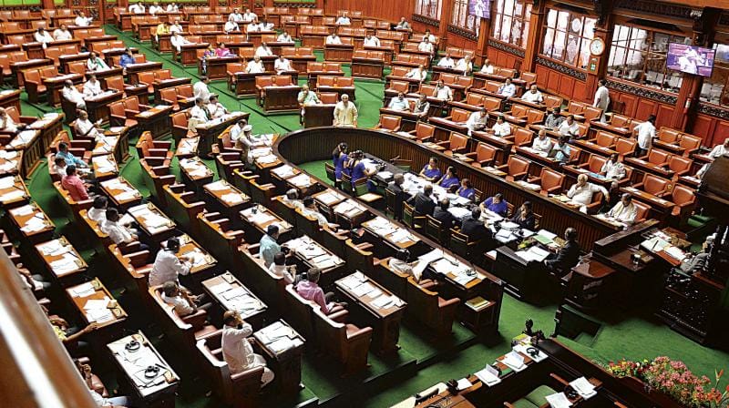 ಕೊರೊನಾ ಸಂಕಷ್ಟದ ನಡುವೆ ಇಂದಿನಿಂದ ವಿಧಾನ ಮಂಡಲ ಅಧಿವೇಶನ ಆರಂಭ ಕೊರೊನಾ ಸಂಕಷ್ಟದ ನಡುವೆ ಇಂದಿನಿಂದ ವಿಧಾನ ಮಂಡಲ ಅಧಿವೇಶನ ಆರಂಭ