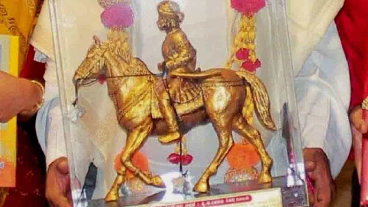 ಇಲ್ಲಿದೆ.. ಈ ಬಾರಿ ಕೆಂಪೇಗೌಡ ಪ್ರಶಸ್ತಿಗೆ ಆಯ್ಕೆಯಾದವರ ಲಿಸ್ಟ್! ಇಲ್ಲಿದೆ.. ಈ ಬಾರಿ ಕೆಂಪೇಗೌಡ ಪ್ರಶಸ್ತಿಗೆ ಆಯ್ಕೆಯಾದವರ ಲಿಸ್ಟ್!