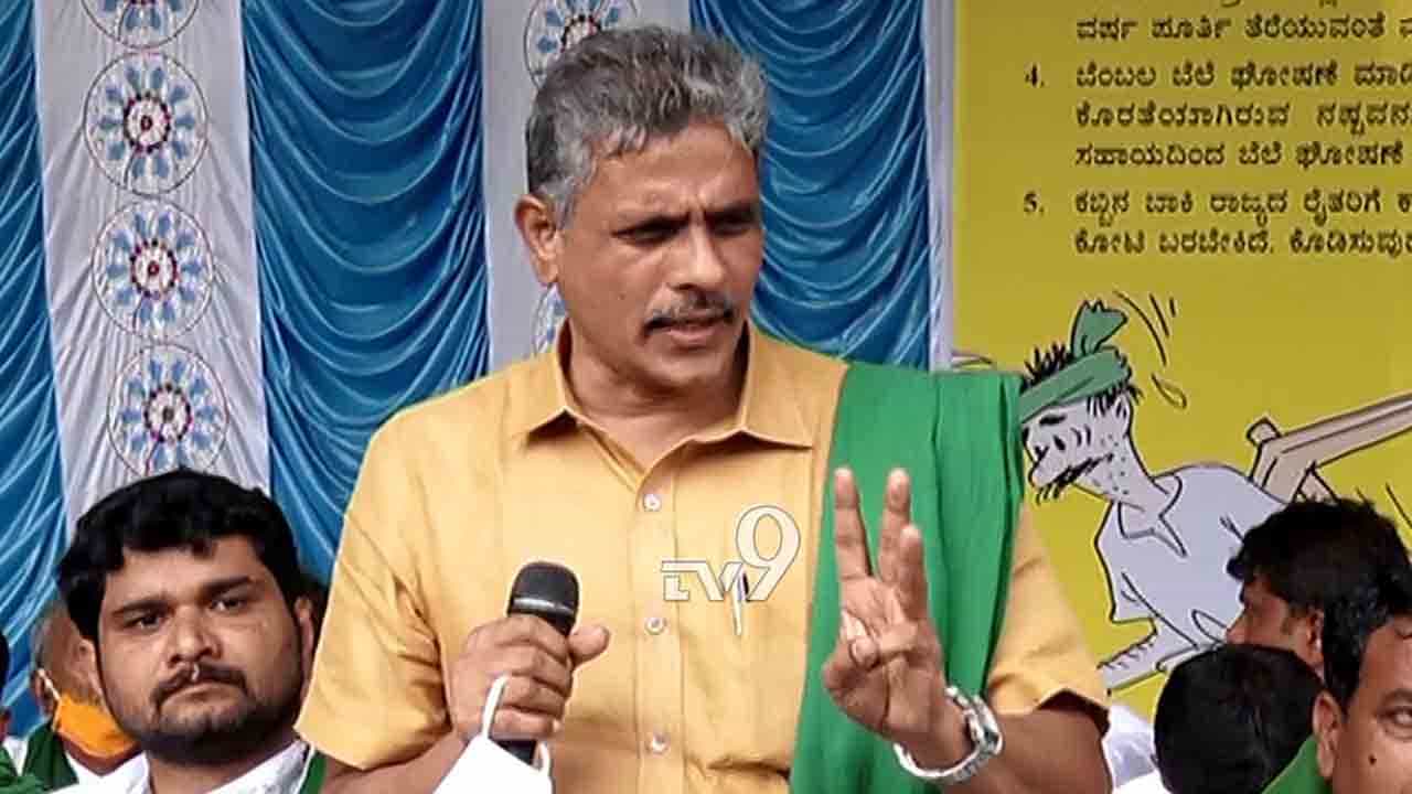 ಕೋ. ಚಂದ್ರಶೇಖರ ಸ್ವಯಂ ನಾಯಕತ್ವ? ಮುಷ್ಕರದ ಬಗ್ಗೆ ಮಾತುಕತೆ ನಡೆಸುವುದು ಯಾರ ಜೊತೆ? ದಾರಿ ಕಾಣದೇ ಸರಕಾರ ಕಂಗಾಲು