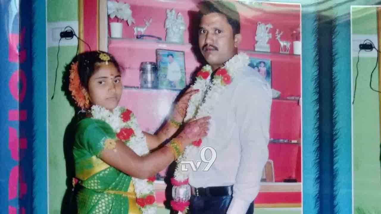 ನೇಣು ಬಿಗಿದ ಸ್ಥಿತಿಯಲ್ಲಿ ಗೃಹಿಣಿಯ ಶವ ಪತ್ತೆ.. ವರದಕ್ಷಿಣೆ ಆಸೆಗಾಗಿ ನಡೀತಾ ಹತ್ಯೆ?