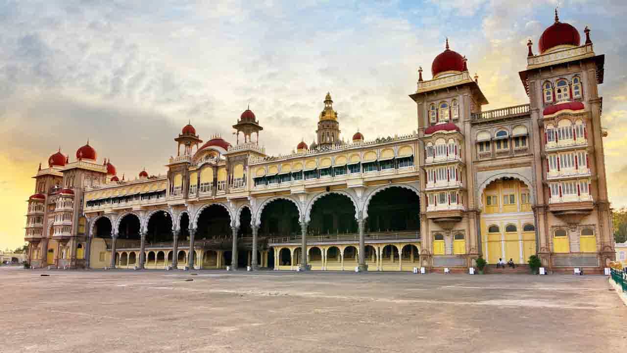 ಜಗತ್ತಿನ ಮೊಟ್ಟಮೊದಲ ಲಸಿಕೆಯ ಪ್ರಚಾರಕ್ಕಾಗಿ ಪಣತೊಟ್ಟ ಮೈಸೂರು ಮಹಾರಾಣಿ ಜಗತ್ತಿನ ಮೊಟ್ಟಮೊದಲ ಲಸಿಕೆಯ ಪ್ರಚಾರಕ್ಕಾಗಿ ಪಣತೊಟ್ಟ ಮೈಸೂರು ಮಹಾರಾಣಿ
