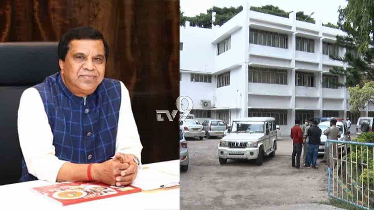 ಮಾಜಿ ಸಂಸದ LR ಶಿವರಾಮೇಗೌಡ ಪುತ್ರನಿಗೆ ISD ನೋಟಿಸ್ ಮಾಜಿ ಸಂಸದ LR ಶಿವರಾಮೇಗೌಡ ಪುತ್ರನಿಗೆ ISD ನೋಟಿಸ್