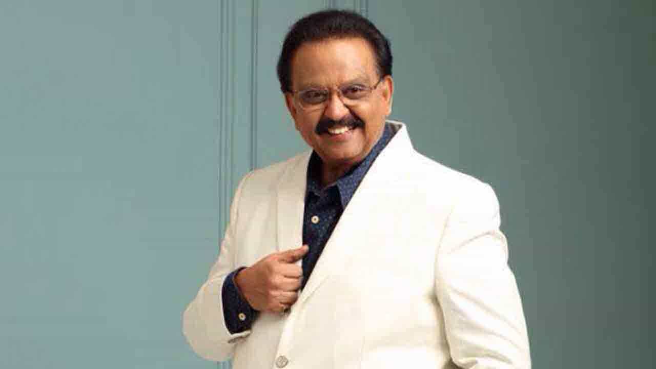 ‘ಬೆಂಗಳೂರಿನ ಯಾವುದಾದರೂ ವೃತ್ತ, ರಸ್ತೆಗೆ SPB ಹೆಸರಿಡಿ’ ‘ಬೆಂಗಳೂರಿನ ಯಾವುದಾದರೂ ವೃತ್ತ, ರಸ್ತೆಗೆ SPB ಹೆಸರಿಡಿ’