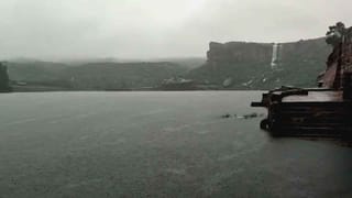 ಬಿಸಿಲುನಗರಿ ಕಲಬುರಗಿಯಲ್ಲಿ ವರುಣಾರ್ಭಟ: ಮಳಖೇಡ ಸೇತುವೆ ಮುಳುಗಡೆ