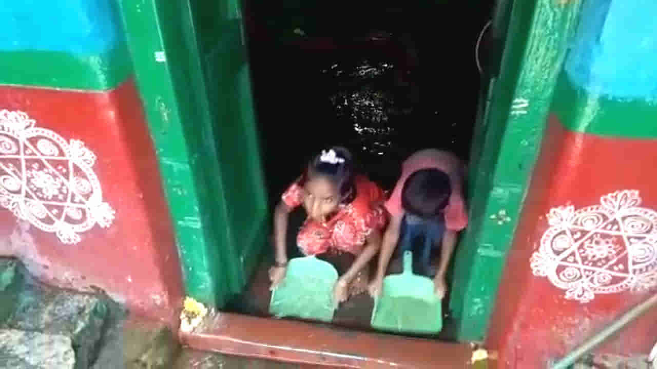 ಭರ್ಜರಿ ಮಳೆ: ಮನೆಗಳಿಗೆ ನುಗ್ಗಿದ ನೀರು, ಜನ ಜೀವನ ಅಸ್ತವ್ಯಸ್ತ, ಯಾವೂರಲ್ಲಿ?