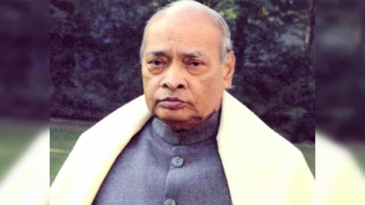 ದಿವಂಗತ ಪ್ರಧಾನಿ ನರಸಿಂಹ ರಾವ್ಗೆ ಭಾರತ ರತ್ನ ನೀಡಲು ತೆಲಂಗಾಣ ಆಗ್ರಹ ದಿವಂಗತ ಪ್ರಧಾನಿ ನರಸಿಂಹ ರಾವ್ಗೆ ಭಾರತ ರತ್ನ ನೀಡಲು ತೆಲಂಗಾಣ ಆಗ್ರಹ