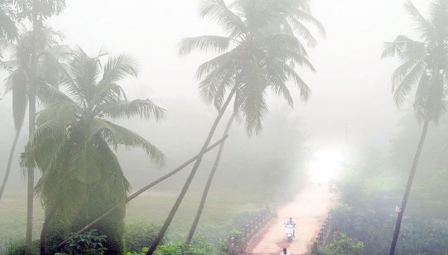 ಕರ್ನಾಟಕ ಕರಾವಳಿಯಲ್ಲಿ ಭಾರಿ ಮಳೆ: 5 ದಿನ ಆರೆಂಜ್-ರೆಡ್ ಅಲರ್ಟ್ ಘೊಷಣೆ ಕರ್ನಾಟಕ ಕರಾವಳಿಯಲ್ಲಿ ಭಾರಿ ಮಳೆ: 5 ದಿನ ಆರೆಂಜ್-ರೆಡ್ ಅಲರ್ಟ್ ಘೊಷಣೆ