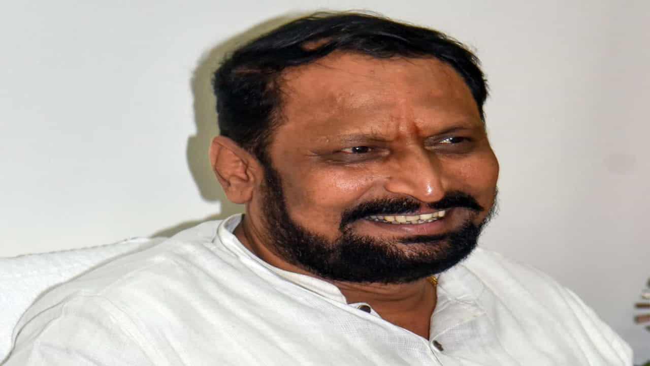 ವಿದ್ಯಾರ್ಥಿಗಳ ಬಸ್ ಪಾಸ್‍ ದರ ಹೆಚ್ಚಿಸುವುದಿಲ್ಲ: ಲಕ್ಷ್ಮಣ ಸವದಿ