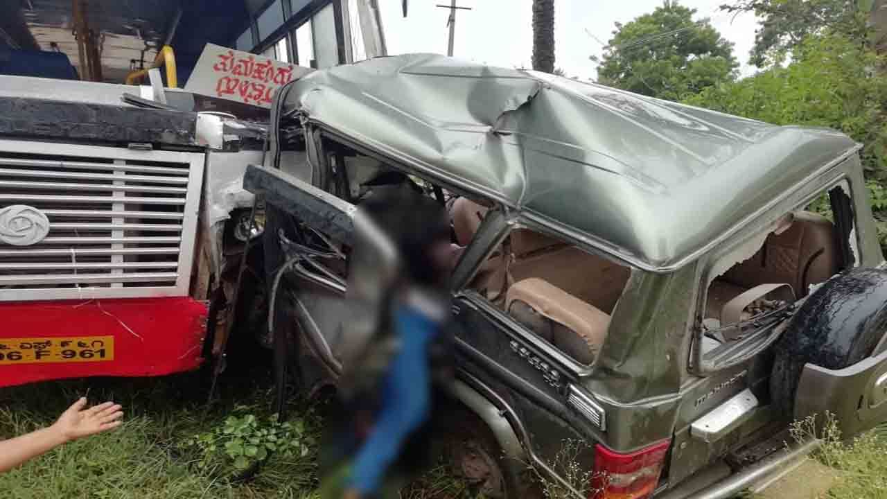 KSRTC ಬಸ್, ಬೊಲೇರೋ ಜೀಪ್​ ಮುಖಾಮುಖಿ ಡಿಕ್ಕಿ: ಓರ್ವ ಸ್ಥಳದಲ್ಲೇ ಸಾವು