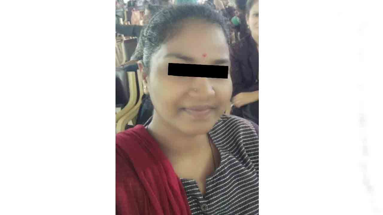 ವಿಜಯಪುರ: ನಿಶ್ಚಿತಾರ್ಥವಾಗಿದ್ದ ಎಂಕಾಂ ವಿದ್ಯಾರ್ಥಿನಿ ನೇಣಿಗೆ ಶರಣು