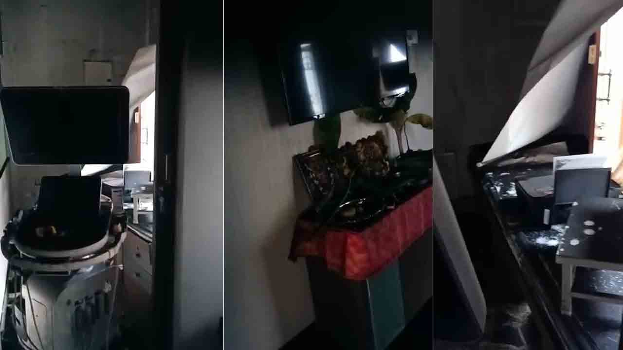 ಮಲ್ಲೇಶ್ವರಂ 14ನೇ ಕ್ರಾಸ್ನ ಕ್ಲಿನಿಕ್ನಲ್ಲಿ ಏಕಾಏಕಿ ಕಾಣಿಸಿಕೊಂಡ ಬೆಂಕಿ ಮಲ್ಲೇಶ್ವರಂ 14ನೇ ಕ್ರಾಸ್ನ ಕ್ಲಿನಿಕ್ನಲ್ಲಿ ಏಕಾಏಕಿ ಕಾಣಿಸಿಕೊಂಡ ಬೆಂಕಿ