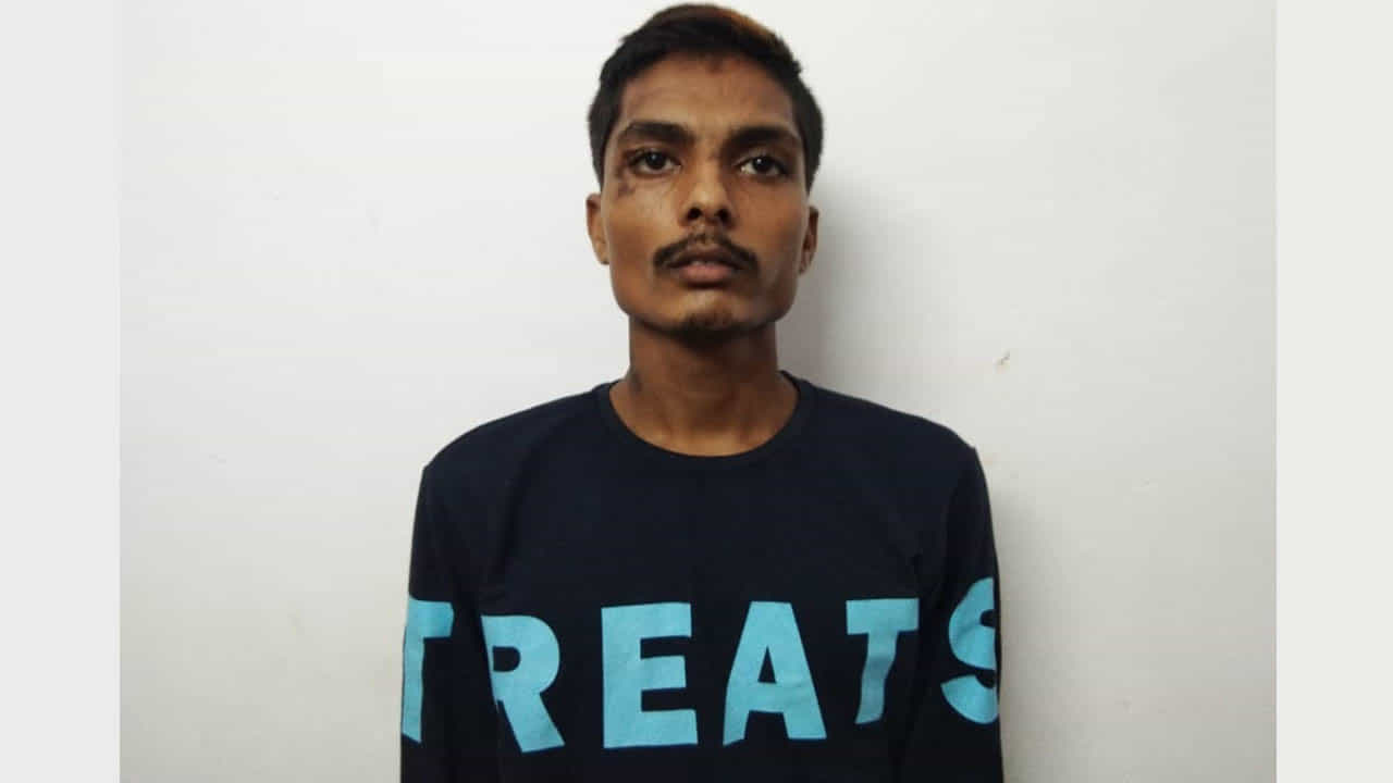 ಡ್ರಗ್ಸ್ ಪ್ರಕರಣದಲ್ಲಿ ಬಂಧಿಸಲಾಗಿದ್ದ ಸೋಂಕಿತ ಎಸ್ಕೇಪ್, ಎಲ್ಲಿ? ಡ್ರಗ್ಸ್ ಪ್ರಕರಣದಲ್ಲಿ ಬಂಧಿಸಲಾಗಿದ್ದ ಸೋಂಕಿತ ಎಸ್ಕೇಪ್, ಎಲ್ಲಿ?