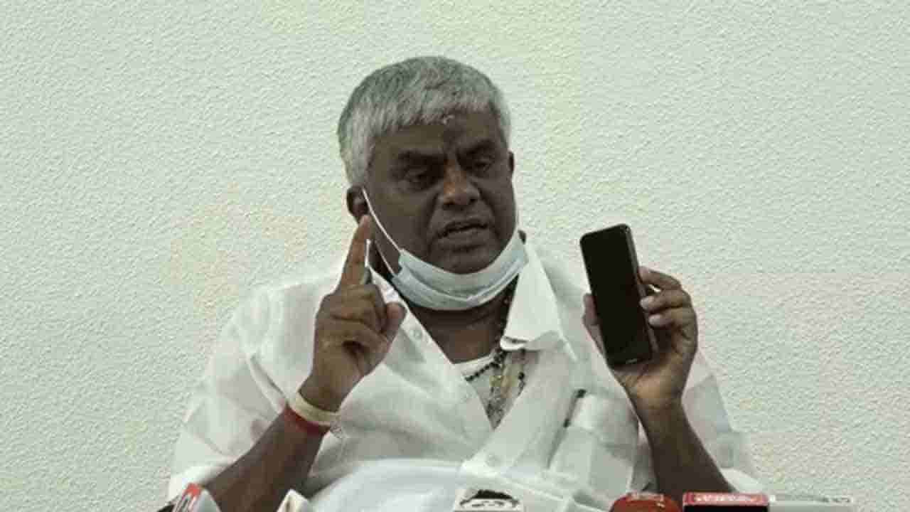 2 ವರ್ಷವಾದ್ರೂ ಅಧಿಕಾರಿಗಳು ಕ್ರಮ ಕೈಗೊಂಡಿಲ್ಲ.. ಇದು ST ಸಮುದಾಯಕ್ಕೆ ಅನ್ಯಾಯ: ರೇವಣ್ಣ