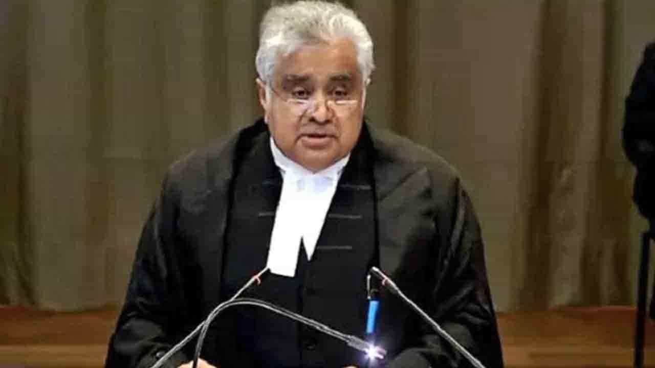 65ರ ಹರೆಯದಲ್ಲಿ ಮತ್ತೆ ಸಪ್ತಪದಿ ತುಳಿಯಲು ಸಜ್ಜಾದ ಹಿರಿಯ ವಕೀಲ ಹರೀಶ್ ಸಾಳ್ವೆ 65ರ ಹರೆಯದಲ್ಲಿ ಮತ್ತೆ ಸಪ್ತಪದಿ ತುಳಿಯಲು ಸಜ್ಜಾದ ಹಿರಿಯ ವಕೀಲ ಹರೀಶ್ ಸಾಳ್ವೆ