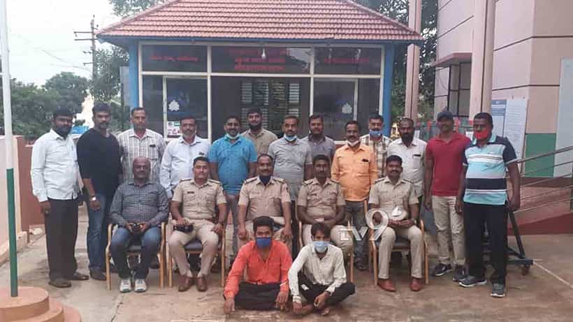 ATM ನಿಂದ ದೋಚಿದ ಹಣ.. ಬ್ಯಾಂಕ್ನಲ್ಲಿ ಡೆಪಾಸಿಟ್ -ಇದು ಕಿಲಾಡಿ ಖದೀಮರ ಇಂಟರೆಸ್ಟಿಂಗ್ ಕಹಾನಿ