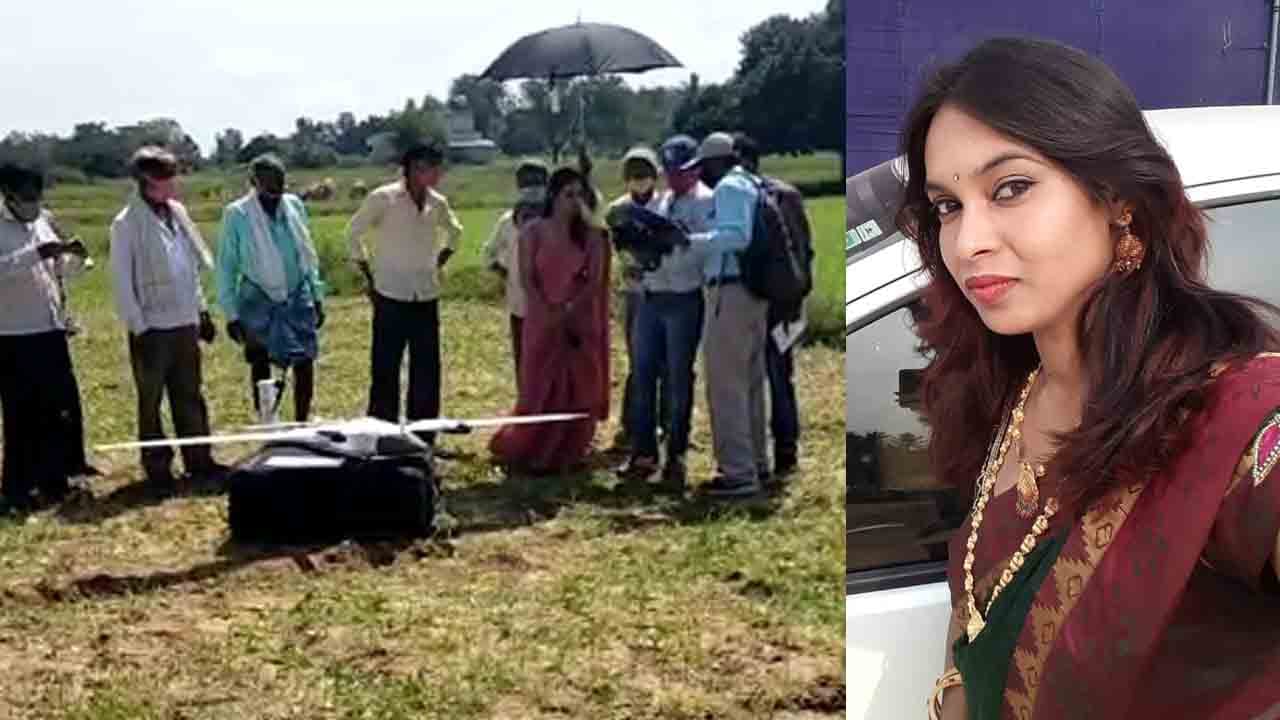 ಗ್ರಾಮಸ್ಥನಿಂದ ಗ್ರಾ.ಪಂ. ಕಾರ್ಯದರ್ಶಿಗೆ ಛತ್ರಿ ಸೇವೆ: ವಿಡಿಯೋ ಆಯ್ತು ಟ್ರೋಲ್! ಗ್ರಾಮಸ್ಥನಿಂದ ಗ್ರಾ.ಪಂ. ಕಾರ್ಯದರ್ಶಿಗೆ ಛತ್ರಿ ಸೇವೆ: ವಿಡಿಯೋ ಆಯ್ತು ಟ್ರೋಲ್!