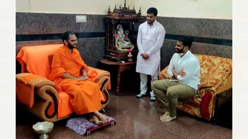 ಸಿನಿ ಸ್ನೇಹ ಪಕ್ಕಕ್ಕಿಟ್ಟು ಪ್ರಚಾರ ಕಾರ್ಯದಲ್ಲಿ ತೊಡೆ ತಟ್ಟಿದ ನಿಖಿಲ್ ಕುಮಾರಸ್ವಾಮಿ
