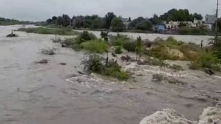 ‘ಏಯ್​.. ಯಾರೋ ಇವನು.. ಹೈವೇ ಮೇಲೇ ಈಜಾಡ್ತಿದ್ದಾನೆ!’