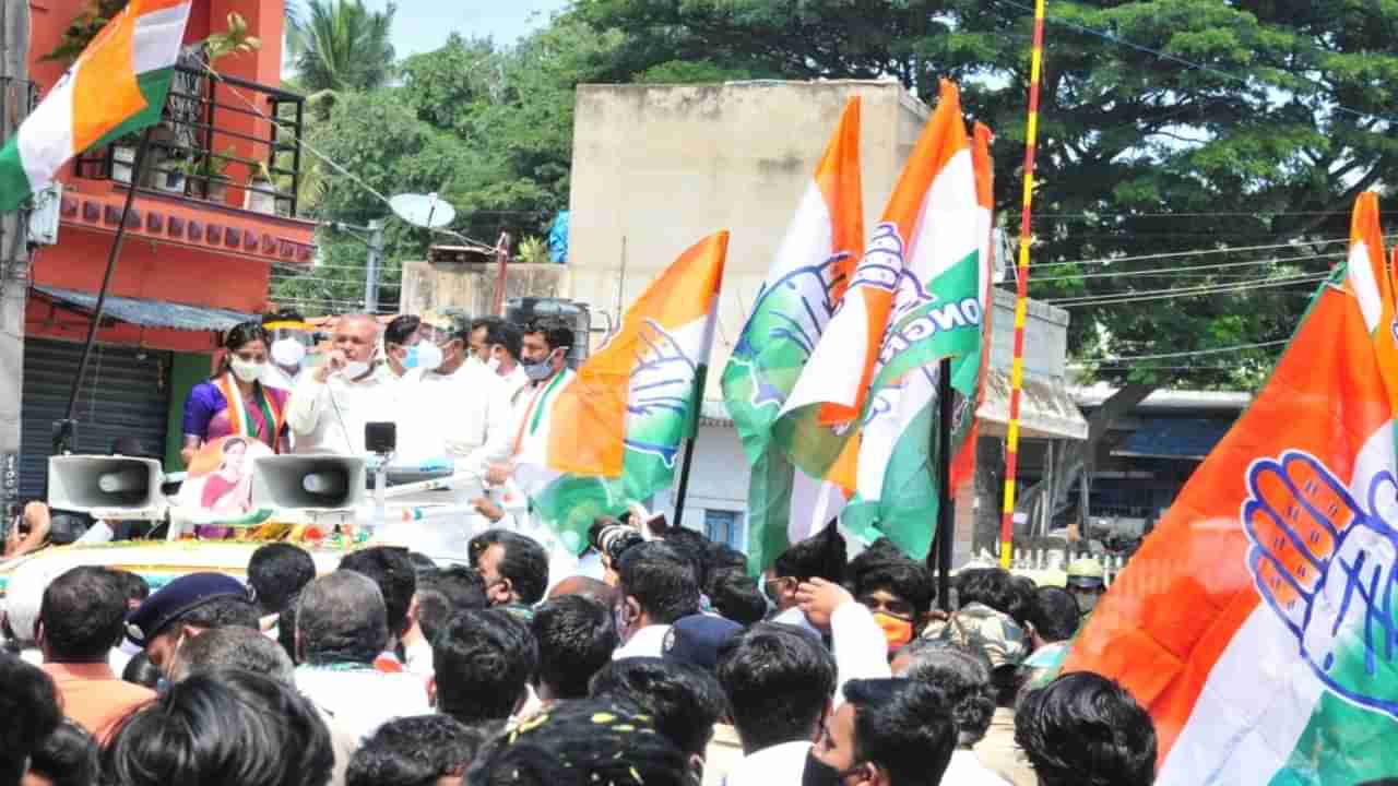 ‘ಬೆನ್ನಿಗೆ ಚೂರಿ ಹಾಕಿದವರಿಗೆ ಪಾಠ ಕಲಿಸಿ, ಶುದ್ಧ ಹಸ್ತದ ಸುಸಂಸ್ಕೃತ ಹೆಣ್ಣು ಮಗಳನ್ನ ಗೆಲ್ಸಿ’