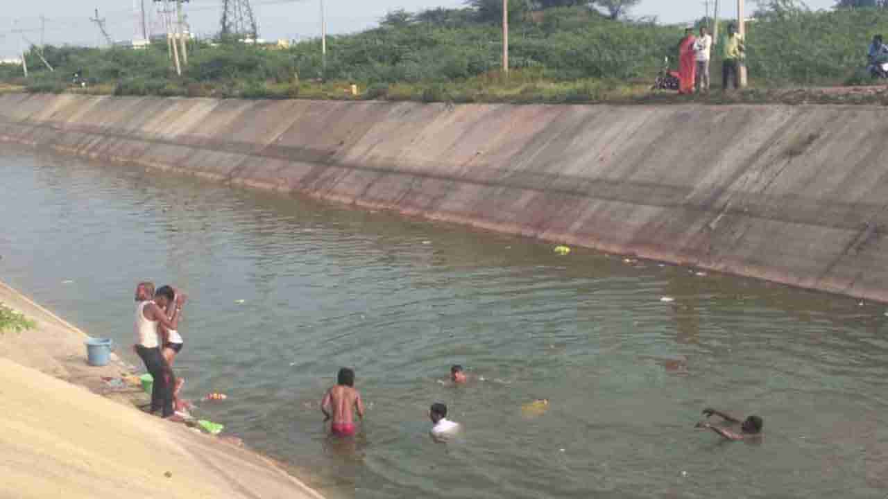 ಎಡದಂಡೆ ಕಾಲುವೆಯಲ್ಲಿ ಮುಳುಗುತ್ತಿದ್ದ ಮಗನನ್ನ ರಕ್ಷಿಸಲು ಧಾವಿಸಿದ ತಾಯಿ ನೀರುಪಾಲು