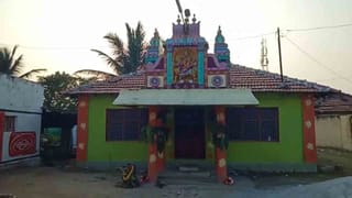 ವೈಯಕ್ತಿಕ ದ್ವೇಷಕ್ಕೆ ಮನೆಯ ಮೇಲೆ ಕಲ್ಲೆಸೆದು ಧ್ವಂಸ, ಪೀಠೋಪಕರಣಗಳು ಹಾನಿ