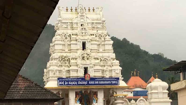 ಶಿಥಿಲಗೊಂಡಿದೆ ಕುಕ್ಕೆ ಸುಬ್ರಹ್ಮಣ್ಯ ದೇವಸ್ಥಾನದ ಸುತ್ತುಪೌಳಿ ಮೇಲ್ಛಾವಣಿ; ಭಕ್ತರಿಂದ ಆಕ್ರೋಶ