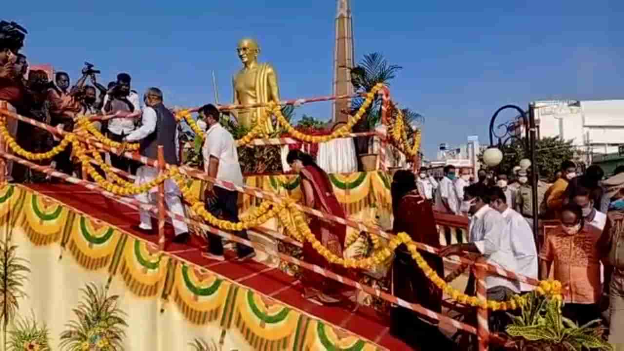 ಜಿಲ್ಲಾ ಉಸ್ತುವಾರಿ ಸಚಿವರ ಕಾರ್ಯಕ್ರಮಕ್ಕೆ ತಡವಾಗಿ ಬಂದ DC ರೋಹಿಣಿ