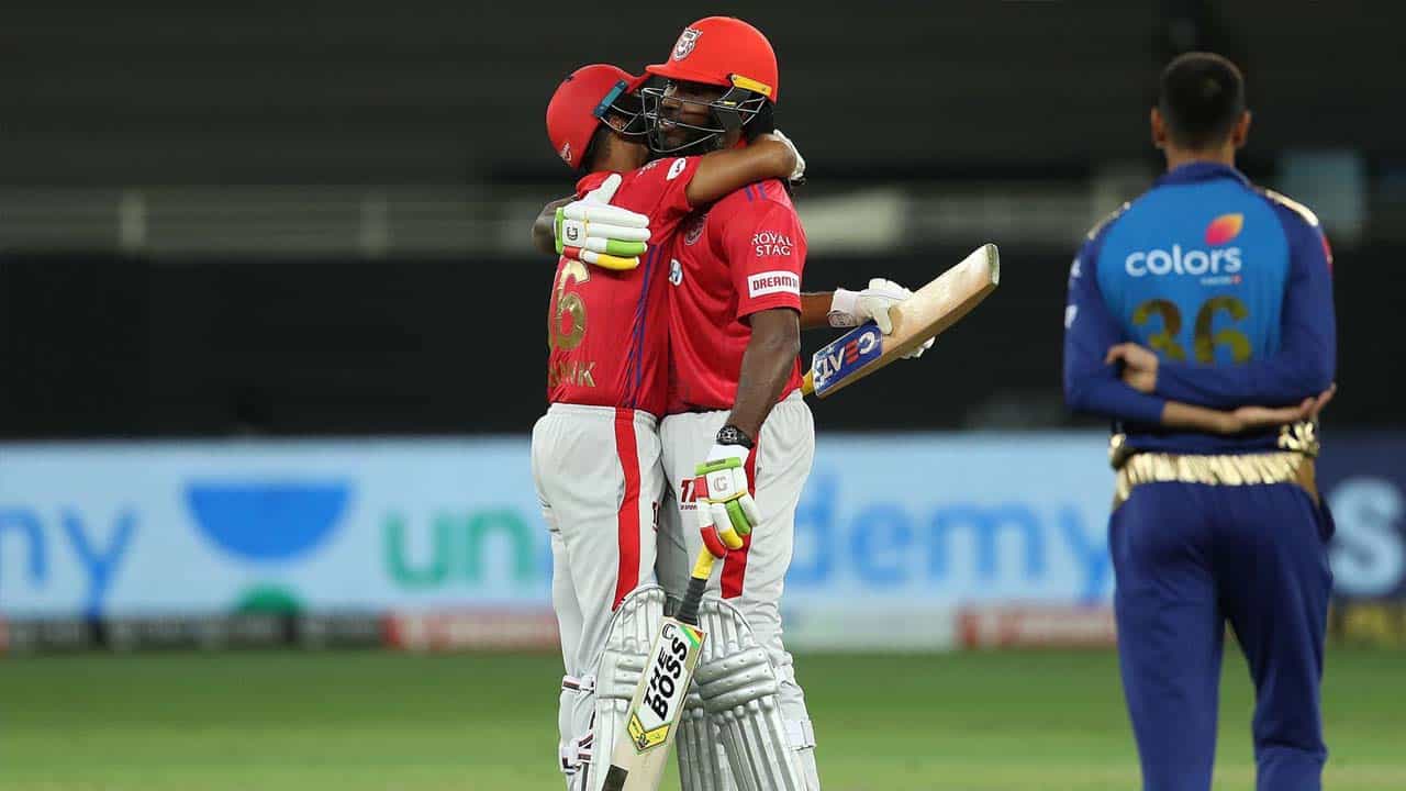 IPL 2020: MI vs KXIP ಚಾಂಪಿಯನ್ ಮುಂಬೈ ಎದುರು 2ನೇ ಸೂಪರ್ ಓವರ್ನಲ್ಲಿ ಗೆದ್ದ ಪಂಜಾಬ್ IPL 2020: MI vs KXIP ಚಾಂಪಿಯನ್ ಮುಂಬೈ ಎದುರು 2ನೇ ಸೂಪರ್ ಓವರ್ನಲ್ಲಿ ಗೆದ್ದ ಪಂಜಾಬ್