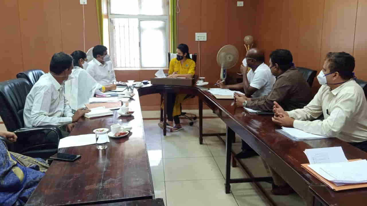 ಸಾಂಸ್ಕೃತಿಕ ನಗರಿಯಲ್ಲಿ ಕೊರೊನಾ ಕಂಪನ: ಹೆಚ್ಚುವರಿ ಕೋವಿಡ್ ಬೆಡ್ಗೆ DC ಸಿಂಧೂರಿ ಆಜ್ಞೆ