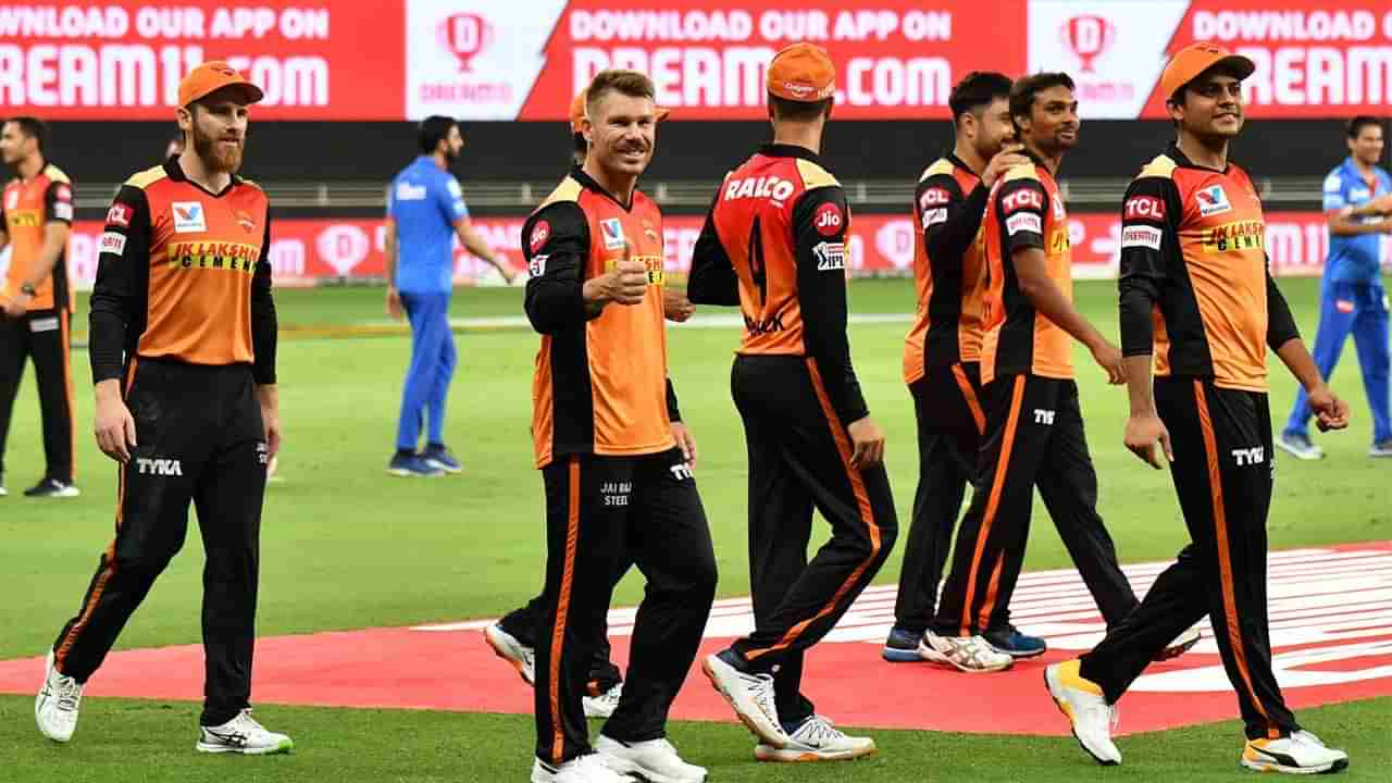 IPL 2020: ಹೈದ್ರಾಬಾದ್ ಅಬ್ಬರಕ್ಕೆ ಡೆಲ್ಲಿ ಧೂಳಿಪಟವಾದ ದೃಶ್ಯಾವಳಿಗಳು..