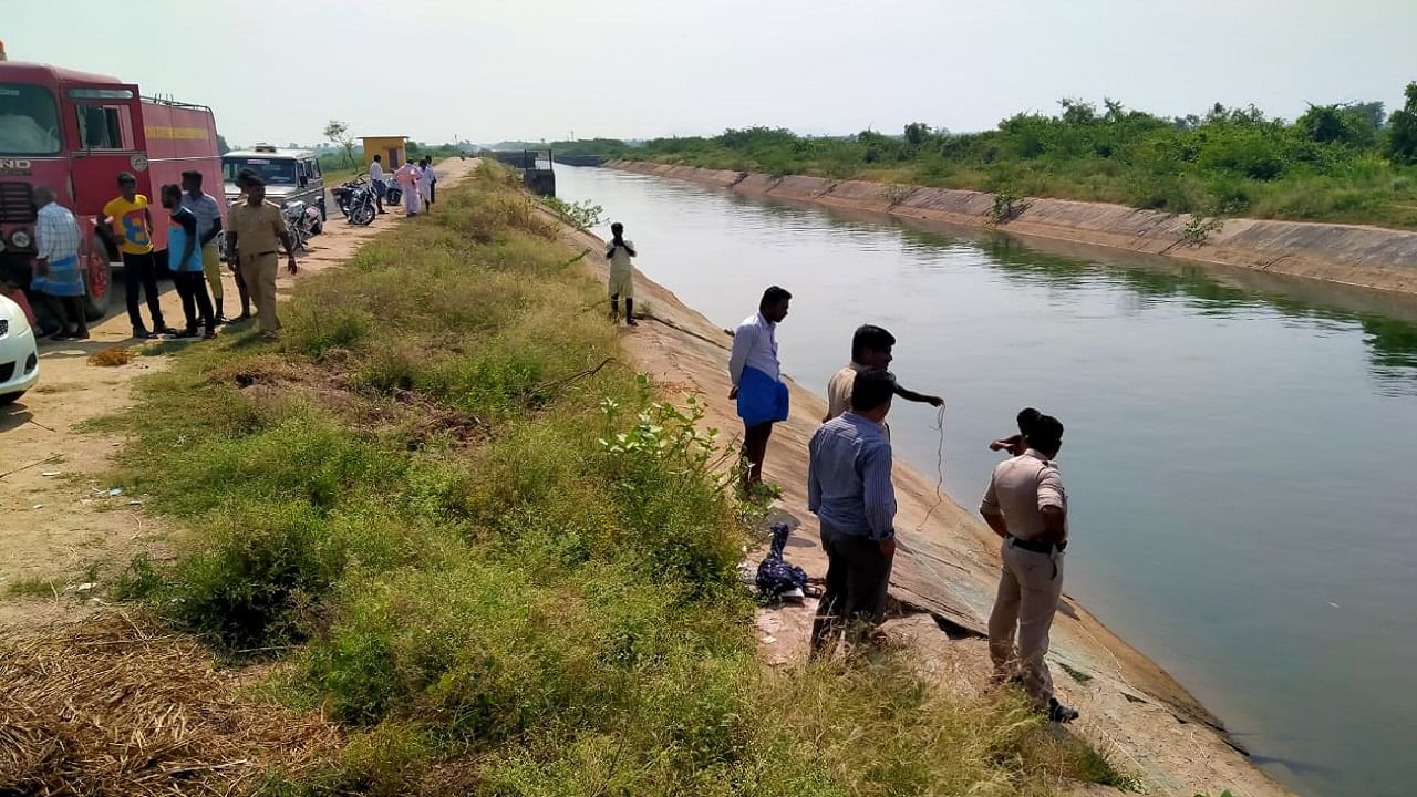 ಈಜಲು ತುಂಗಭದ್ರಾ ಎಡದಂಡೆ ಕಾಲುವೆಗೆ ಇಳಿದಿದ್ದ ಯುವಕರು ಮತ್ತೆ ಬರಲೇ ಇಲ್ಲ