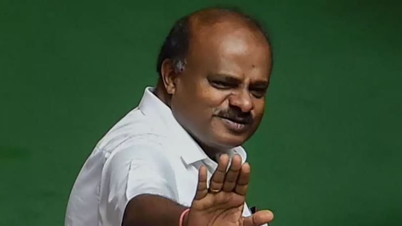 ಅಡಿಗಲ್ಲು ಫಲಕದಲ್ಲಿ ಕನ್ನಡ ನಿರ್ಲಕ್ಷ್ಯ; ಗೃಹ ಸಚಿವರ ಬಳಿ ಸ್ಪಷ್ಟನೆ ಕೇಳಿದ ಮಾಜಿ ಸಿಎಂ ಎಚ್.ಡಿ.ಕುಮಾರಸ್ವಾಮಿ