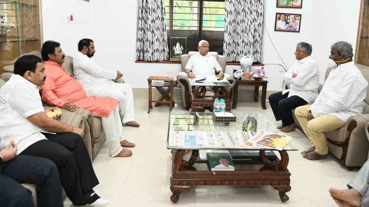 ಜನರಿಗೆ ಅನುಕೂಲವಾಗುವ ಕ್ರಮ ಕೈಗೊಂಡ್ರೆ ತಪ್ಪೇನು? -ನಿಗಮ ಸ್ಥಾಪನೆಗೆ ಸವದಿ ಸಮರ್ಥನೆ