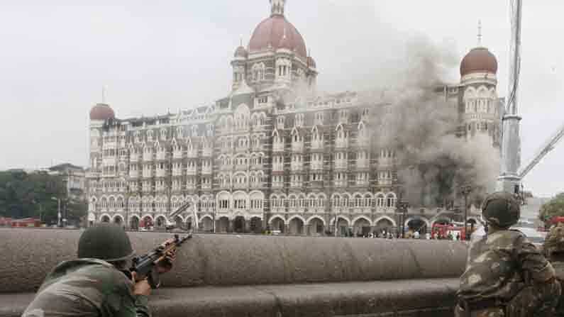 Mumbai 26/11 ಮುಂಬೈ ಮೇಲೆ ಉಗ್ರರ ದಾಳಿಗೆ 12 ವರ್ಷ: ದೇಶಕ್ಕಾಗಿ ಜೀವ ತೆತ್ತ ಹುತಾತ್ಮರಿಗೆ ಗೌರವ Mumbai 26/11 ಮುಂಬೈ ಮೇಲೆ ಉಗ್ರರ ದಾಳಿಗೆ 12 ವರ್ಷ: ದೇಶಕ್ಕಾಗಿ ಜೀವ ತೆತ್ತ ಹುತಾತ್ಮರಿಗೆ ಗೌರವ