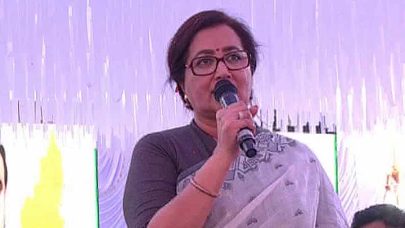 ನಾವು ಬೇರೆಯವರಿಗೆ ಕೆಸರನ್ನು ಹಚ್ಚಲು ಯತ್ನಿಸಿದರೆ ಮೊದಲು ನಮ್ಮ ಕೈ ಕೆಸರಾಗುತ್ತದೆ: ಮಂಡ್ಯ ಸಂಸದೆ ಸುಮಲತಾ ಟ್ವೀಟ್