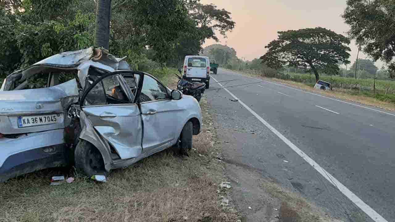 ಕಾರುಗಳ ಮಧ್ಯೆ ಡಿಕ್ಕಿ, ಮೂವರು MBBS ವಿದ್ಯಾರ್ಥಿಗಳ ಸಾವು