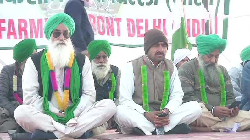 Delhi Chalo ಪಟ್ಟು ಬಿಡದ ರೈತರಿಂದ ಉಪವಾಸ ಸತ್ಯಾಗ್ರಹ ಆರಂಭ Delhi Chalo ಪಟ್ಟು ಬಿಡದ ರೈತರಿಂದ ಉಪವಾಸ ಸತ್ಯಾಗ್ರಹ ಆರಂಭ