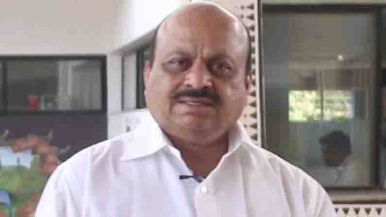 ಕಾಮಾಲೆ ಕಣ್ಣಿಂದ ನೋಡೋದನ್ನ  ಸಿದ್ದರಾಮಯ್ಯ ಬಿಡಬೇಕು: ಗೃಹ ಸಚಿವ ಬಸವರಾಜ ಬೊಮ್ಮಾಯಿ ಕಿವಿಮಾತು