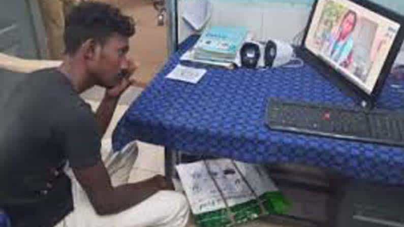 ಪರದೆ ಮೇಲೆ ಕುಟುಂಬದ ದರ್ಶನ: ಜೈಲುಹಕ್ಕಿಗಳ ಮಾನಸಿಕ ಒತ್ತಡ ಕಳೆಯುತ್ತಿದೆ ಇ-ಮುಲಾಕಾತ್ ಪರದೆ ಮೇಲೆ ಕುಟುಂಬದ ದರ್ಶನ: ಜೈಲುಹಕ್ಕಿಗಳ ಮಾನಸಿಕ ಒತ್ತಡ ಕಳೆಯುತ್ತಿದೆ ಇ-ಮುಲಾಕಾತ್