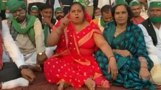 Photo Gallery | ಅಣ್ಣನ ಆಶೀರ್ವಾದ ಪಡೆದ ‘ಚಿನ್ನತಂಬಿ’: ಬೆಂಗಳೂರಿನಲ್ಲಿ ರಜನಿಕಾಂತ್