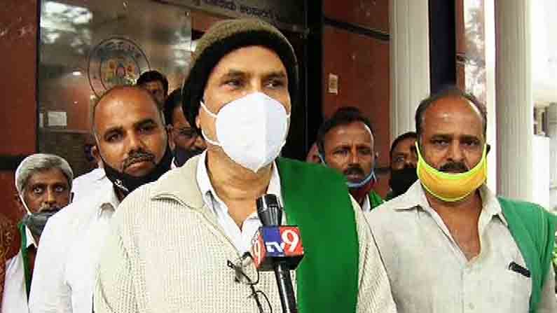 ಮೋದಿ ಆಟಗಾರರು, ನಟರ ಜೊತೆ ಮಾತನಾಡ್ತಾರೆ.. ರೈತರ ಜೊತೆ ಮಾತ್ನಾಡೋಕೆ ಟೈಮ್ ಇಲ್ಲಾ -ಕುರುಬೂರು ಶಾಂತಕುಮಾರ್ ಮೋದಿ ಆಟಗಾರರು, ನಟರ ಜೊತೆ ಮಾತನಾಡ್ತಾರೆ.. ರೈತರ ಜೊತೆ ಮಾತ್ನಾಡೋಕೆ ಟೈಮ್ ಇಲ್ಲಾ -ಕುರುಬೂರು ಶಾಂತಕುಮಾರ್